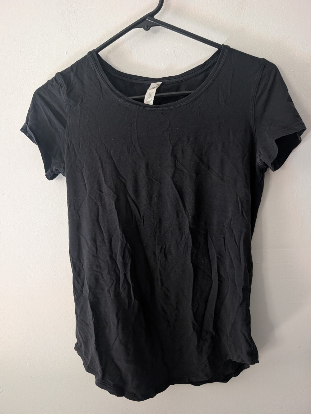 Lululemon Black Women's Cotton T-shirt Size 2